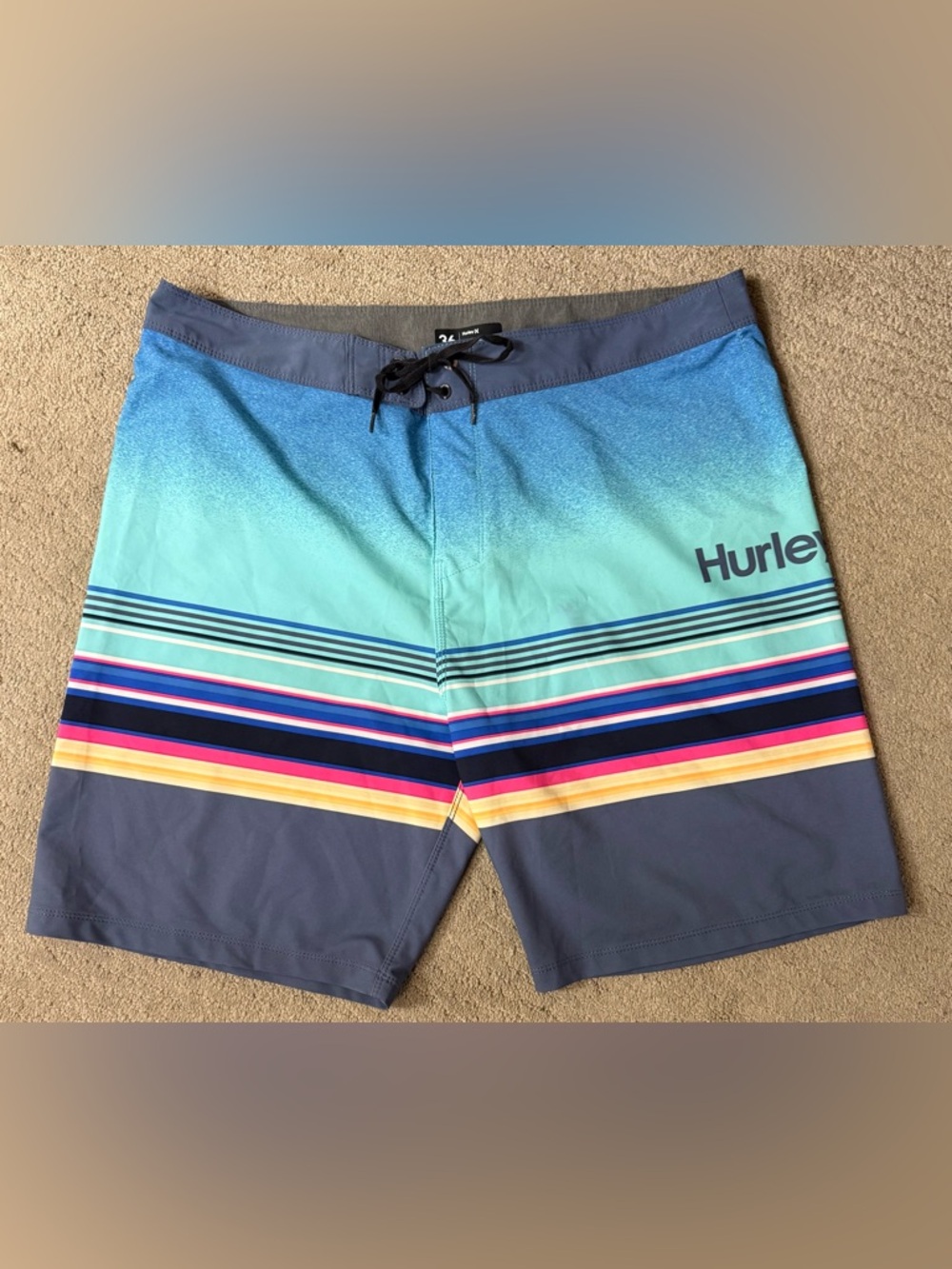 Hurley Phantom Boardshorts SZ 36
